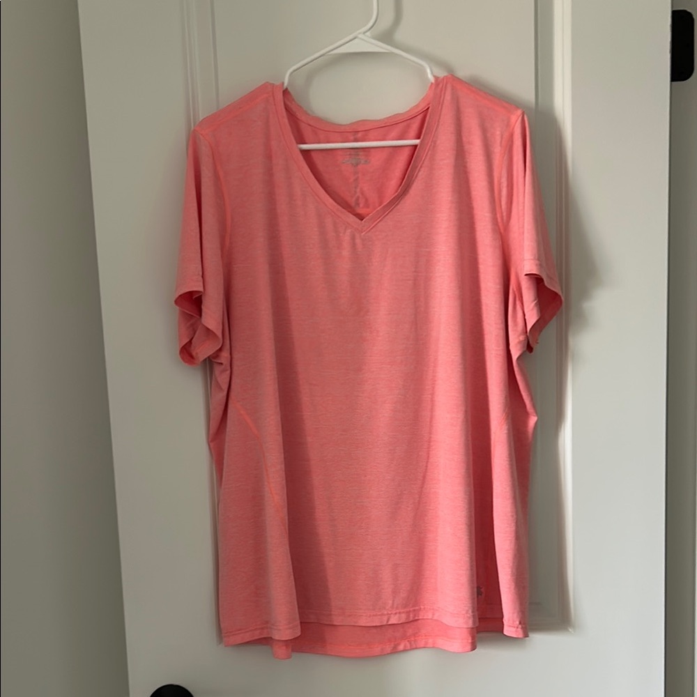 Tek Gear DryTek Women's Pink V-Neck Top